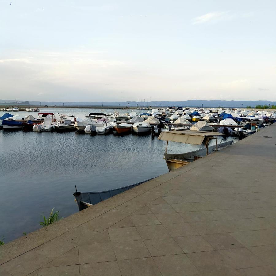 Appartamento A Marta Nel Lago Di Bolsena Exterior foto